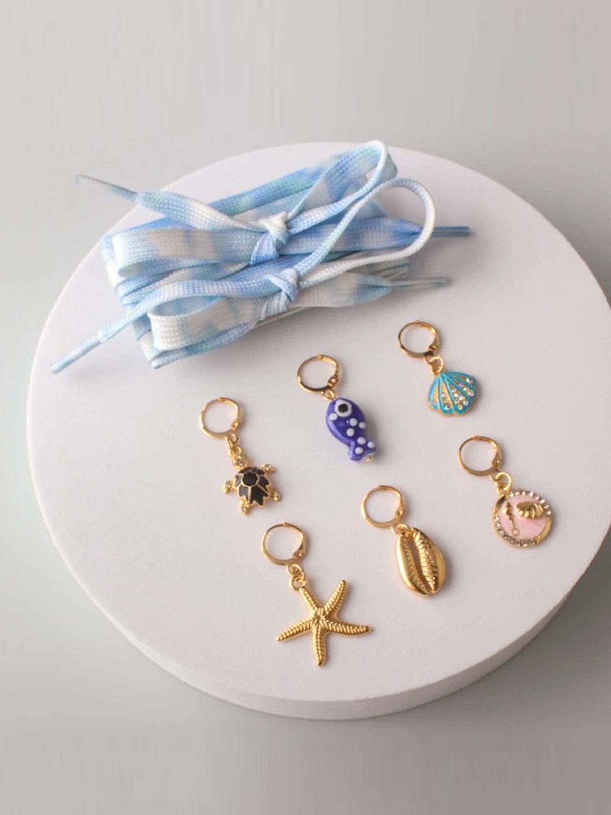 TIE DYE SHOE LACES WITH CHARMS LACE IT-CHARM IT-LOVE IT!