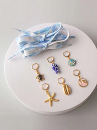 TIE DYE SHOE LACES WITH CHARMS LACE IT-CHARM IT-LOVE IT!