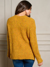 WOMEN'S LONG SLEEVE FUZZY PULLOVER SWEATER