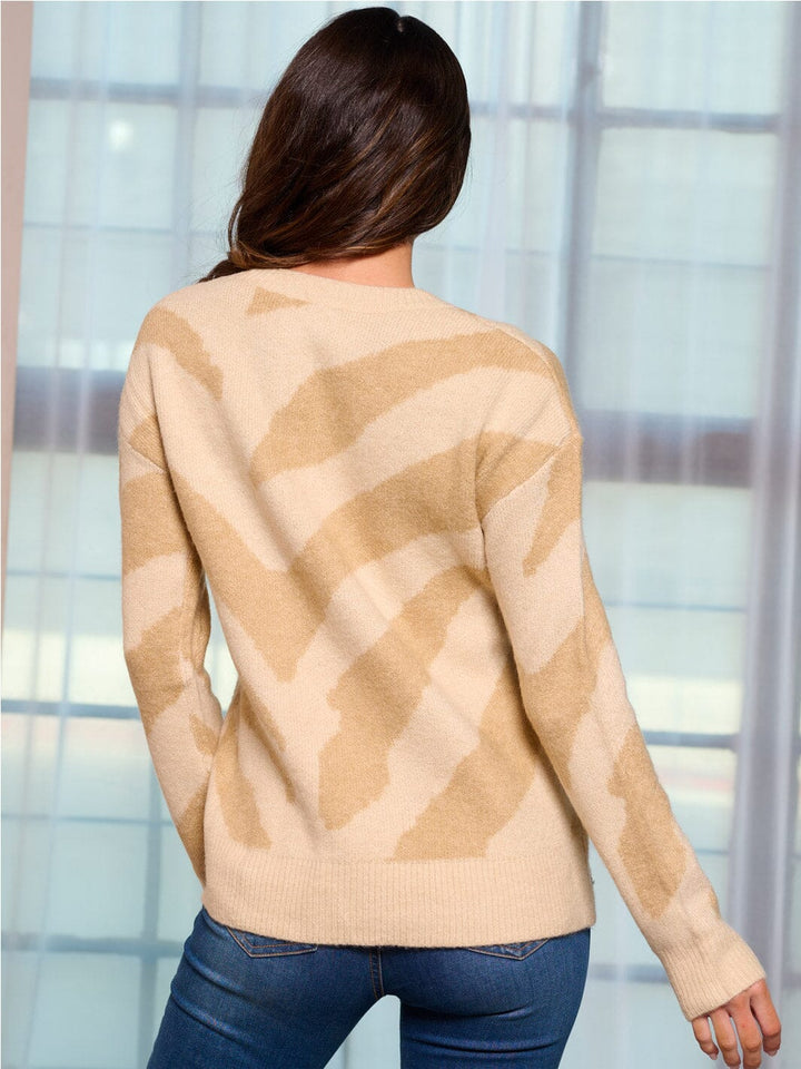 WOMEN'S LONG SLEEVE COLORBLOCK PULLOVER SWEATER