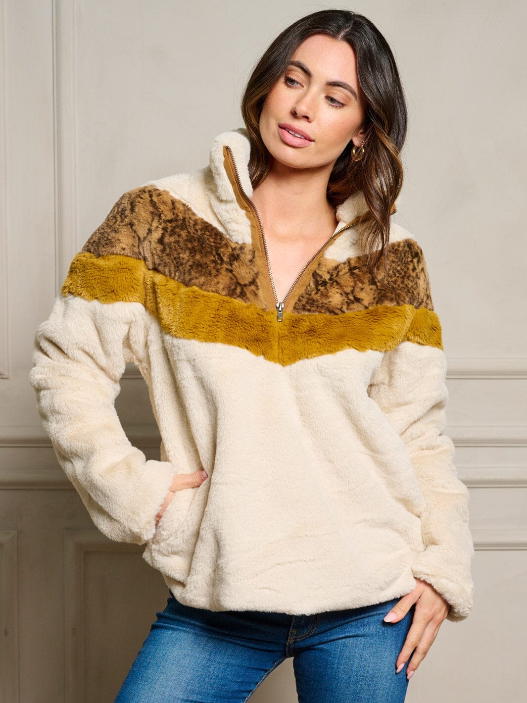 WOMEN'S LONG SLEEVE POCKETS ZIP UP CHEVRON PRINT PULLOVER SWEATER