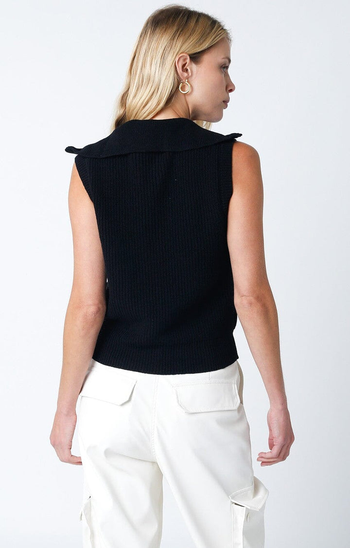 WOMEN'S SLEEVELESS ZIP UP KNIT TOP