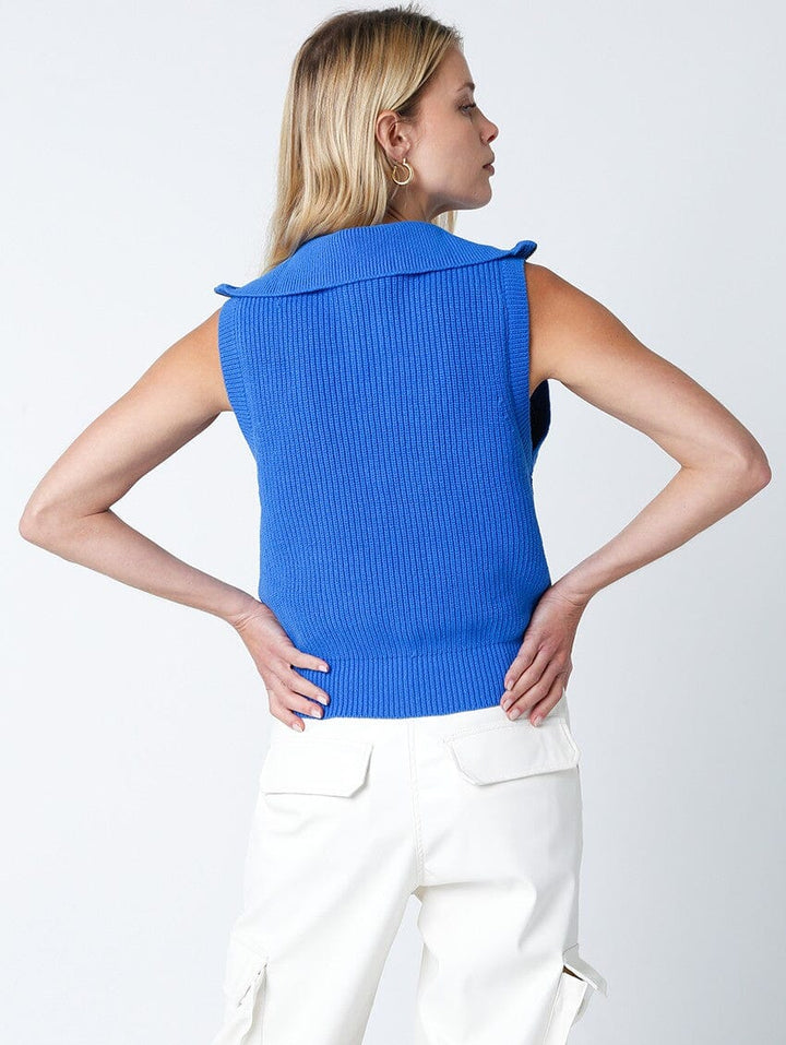 WOMEN'S SLEEVELESS ZIP UP KNIT TOP