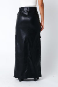 WOMEN'S BUTTON CLOSURE FRONT SLIT POCKETS PU PLEATHER MAXI SKIRT