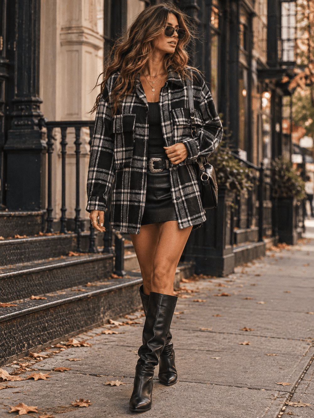 WOMEN'S LONG SLEEVE BUTTON CLOSURE FRONT POCKET PLAID JACKET