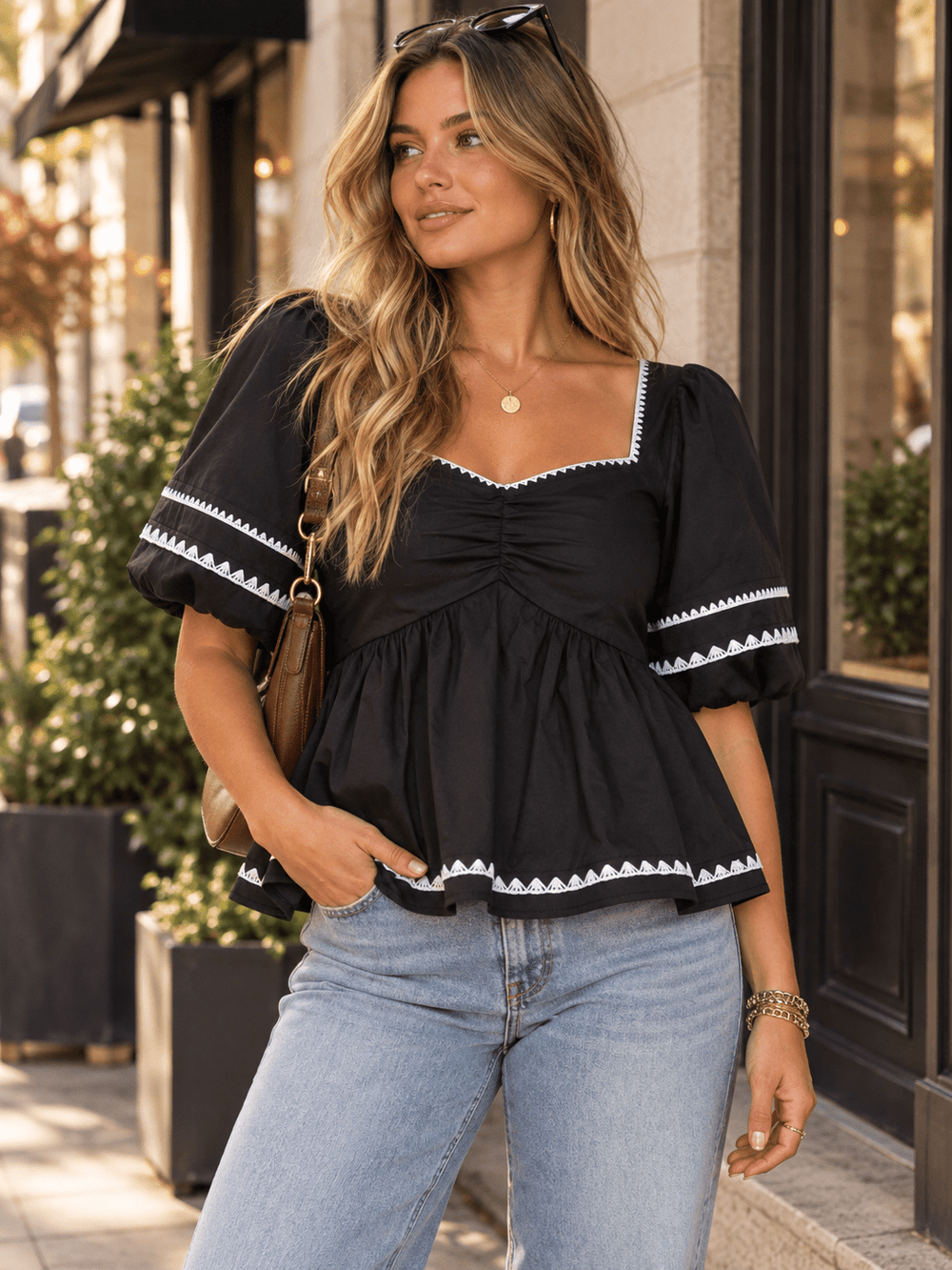 WOMEN'S SHORT PUFF SLEEVE SMOCK TRIM DETAILED PEPLUM BLOUSE