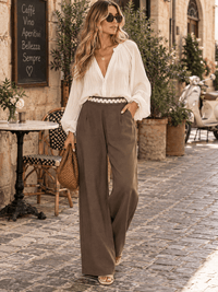 WOMEN'S BUTTON CLOSURE ELASTIC DETAILED WAIST FRONT POCKETS WIDE LEG PANTS
