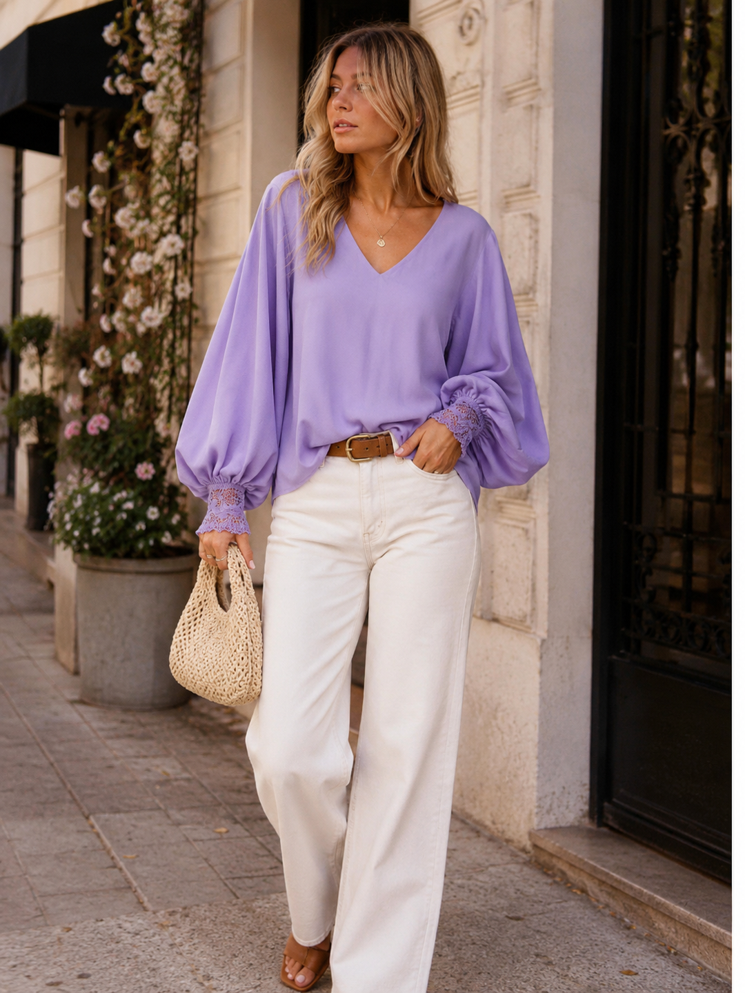 WOMEN'S LONG SLEEVE V-NECK CROCHET DETAILED LOOSE FIT BLOUSE