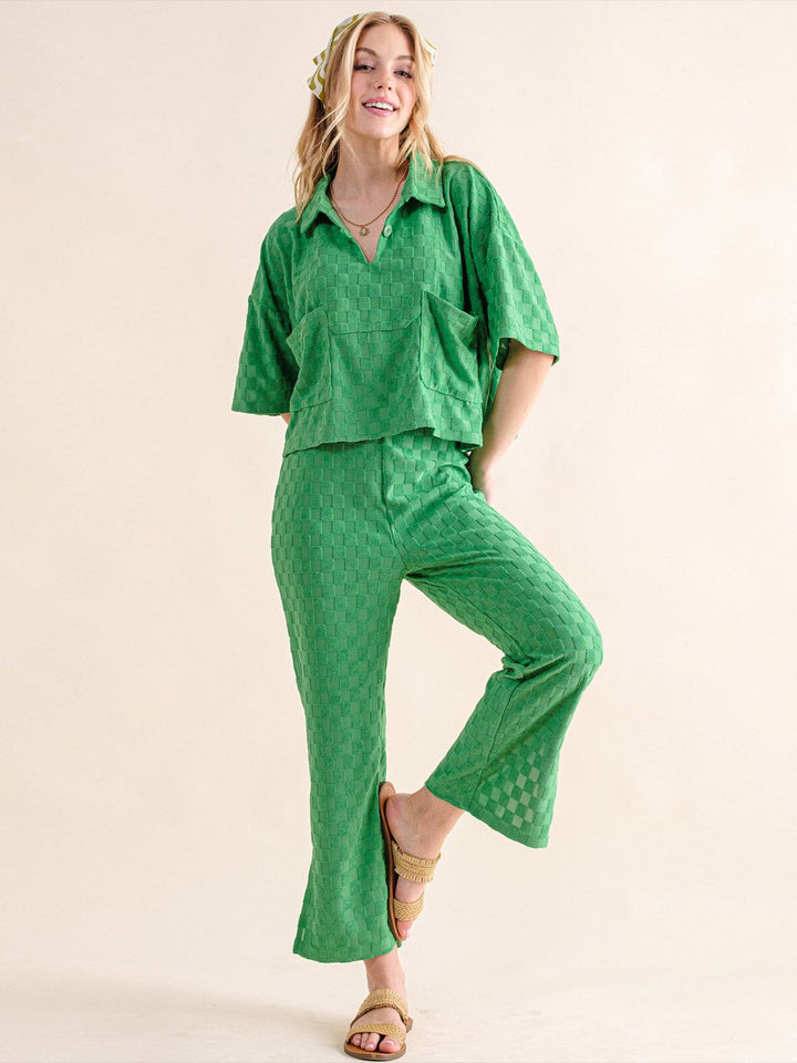 WOMEN'S SHORT SLEEVE BLOUSE & ELASTIC WAIST WIDE LEG PANTS CHEKERS 2PC. SET