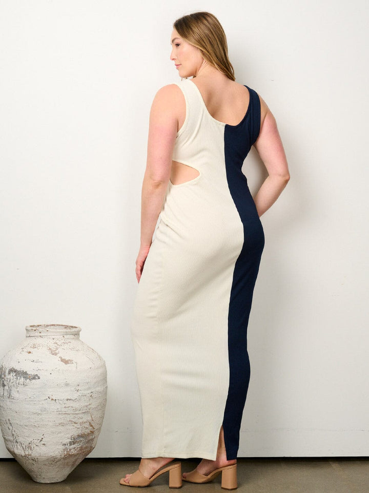 PLUS SIZE SLEEVELESS SIDE CUT OUT COLORBLOCK BODYCON MAXI DRESS
