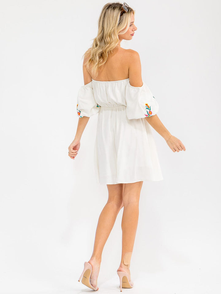 WOMEN'S OFF SHOULDER ELASTI WAIST EMBROIDERY FLORAL MINI DRESS