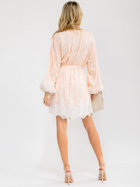 WOMEN'S LONG SLEEVE V-NECK SELF TIE CROCHET COLORBLOCK MINI DRESS