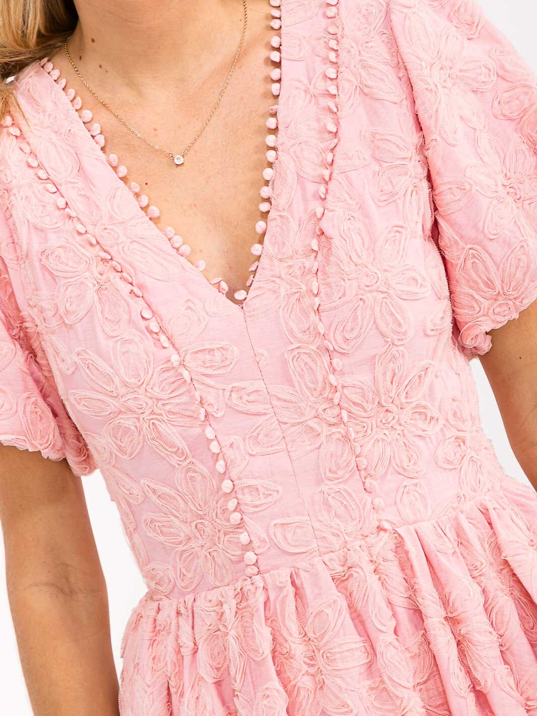 WOMEN'S SHORT PUFF SLEEVE FRONT POCKETS OPEN BACK FLORAL MINI DRESS