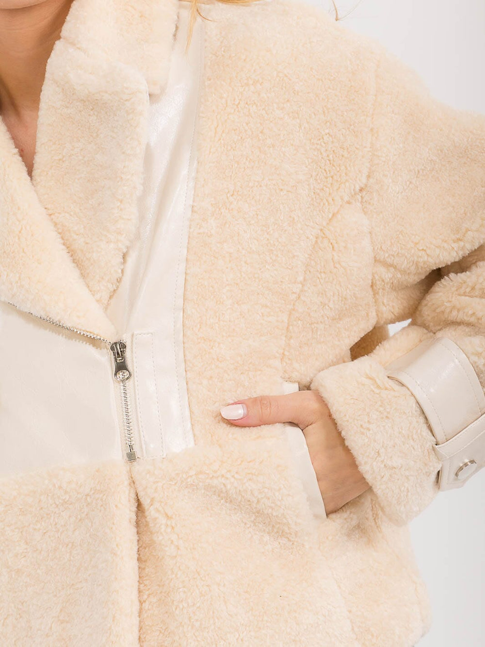 WOMEN'S LONG SLEEVE ZIP UP FRONT POCKETS SHERPA CONTRAST JACKET