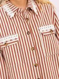 WOMEN'S LONG SLEEVE BUTTON UP FRONT POCKETS STRIPES DENIM TOP