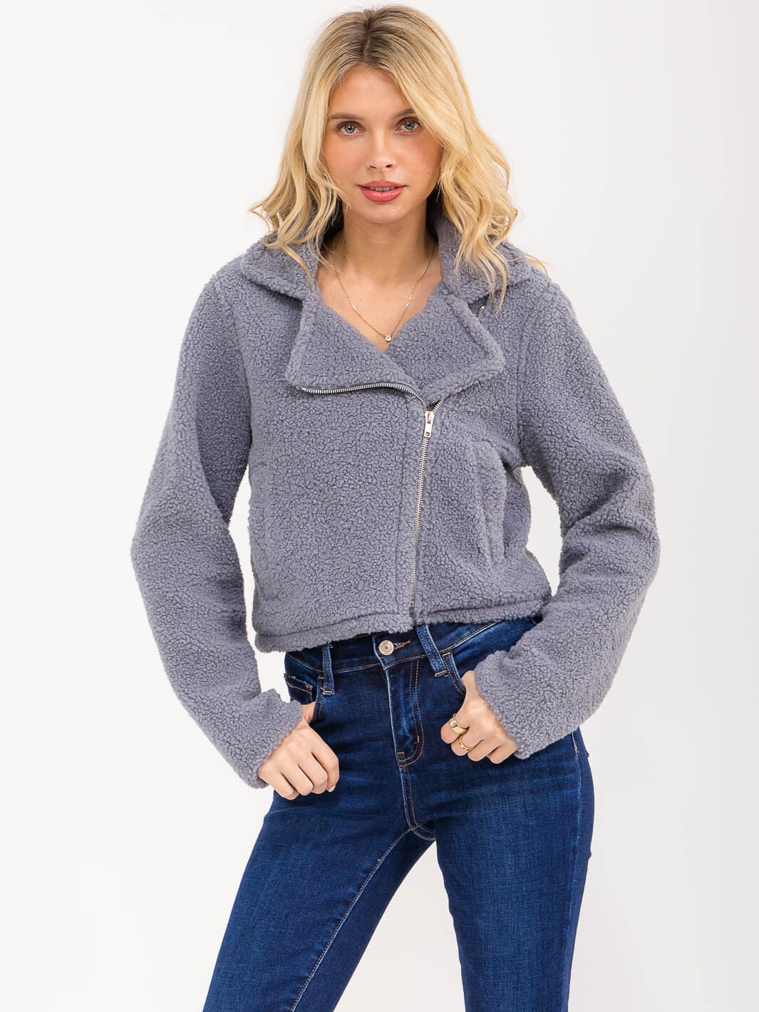 WOMEN'S LONG SLEEVE ZIP UP FRONT POCKETS SHERPA JACKET