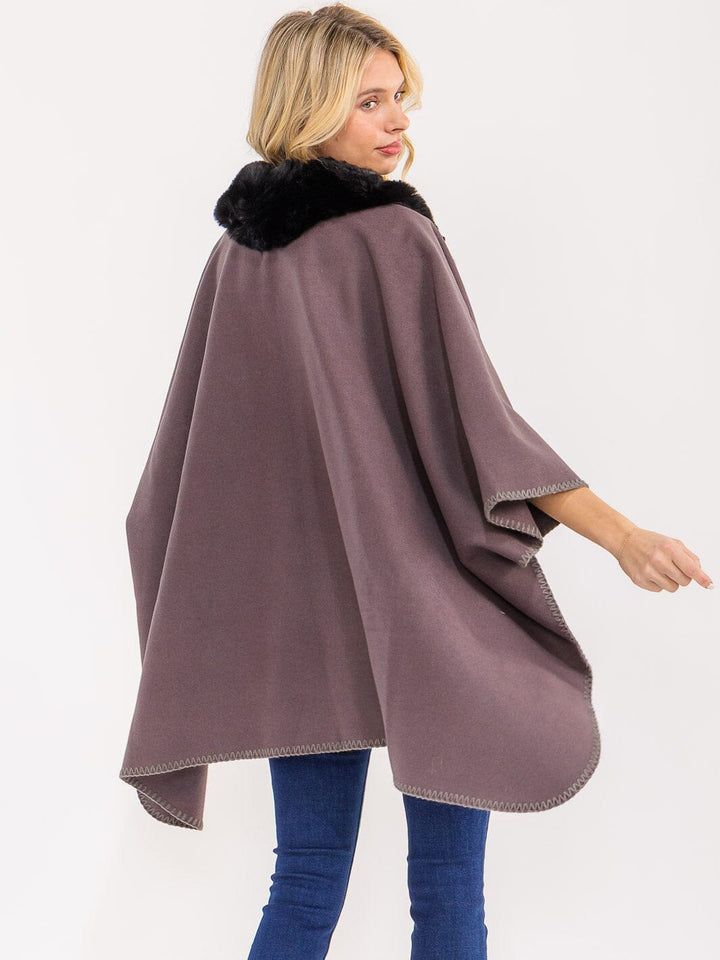 WOMEN'S BUTTON CLOSURE FAUX FUR COLLAR WRAP PONCHO