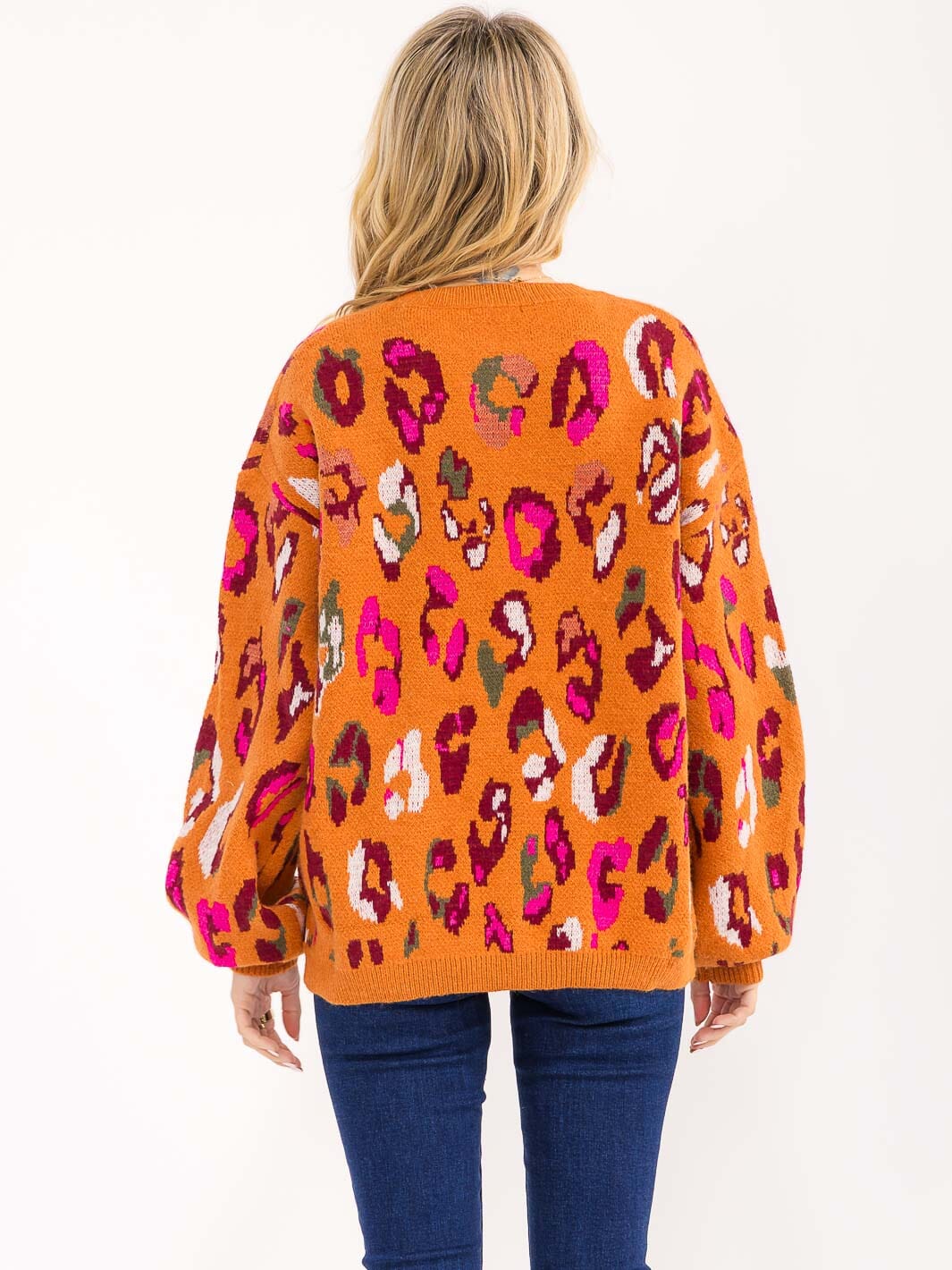 WOMEN'S LONG SLEEVE ANIMAL PRINT PULLOVER SWEATER