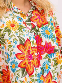 WOMEN'S LONG SLEEVE BUTTON CLOSURE FRONT POCKET FLORAL OVERSIZED SHIRT