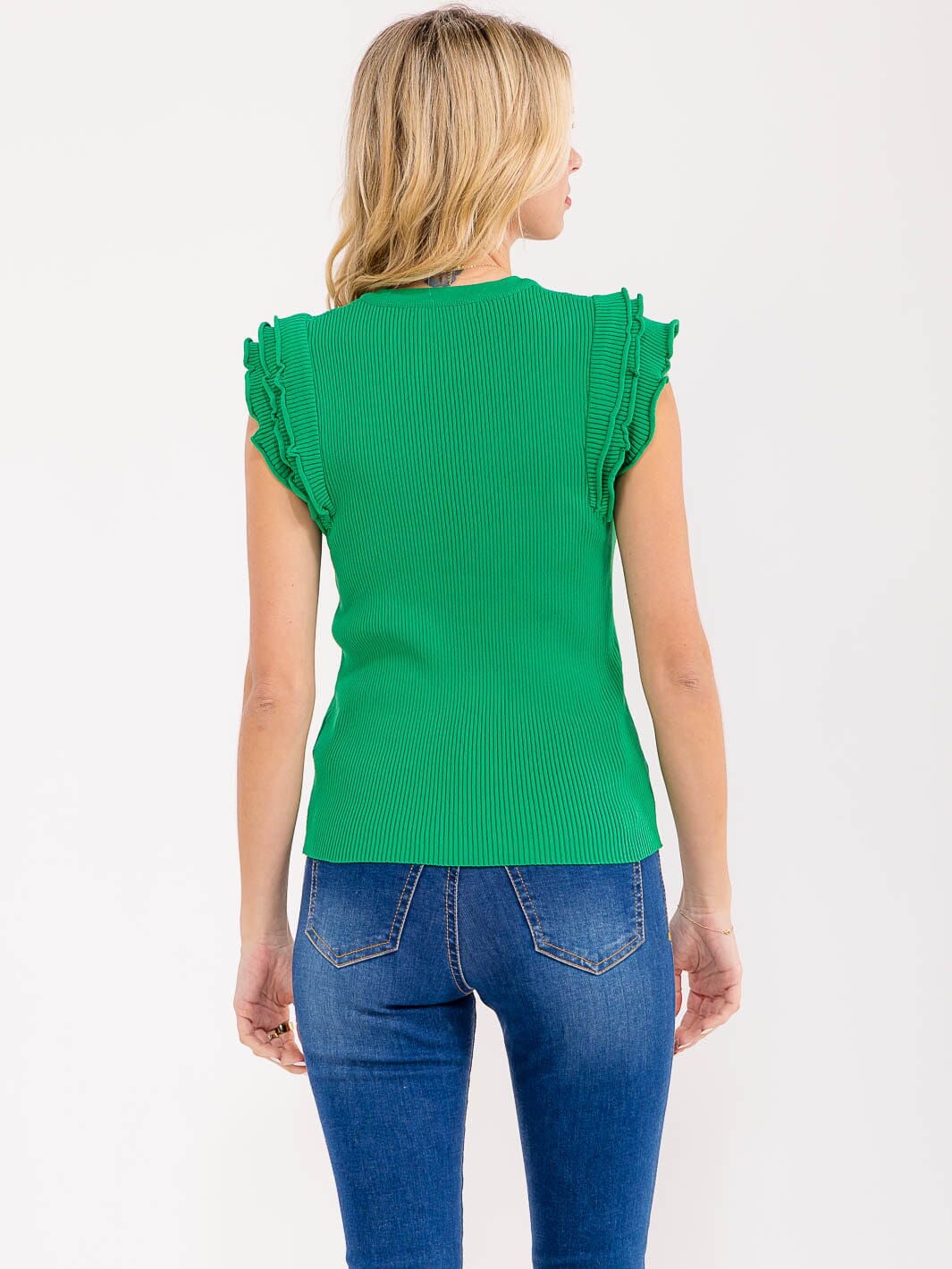 WOMEN'S RUFFLE SLEEVE V-NECK RIBBED TOP