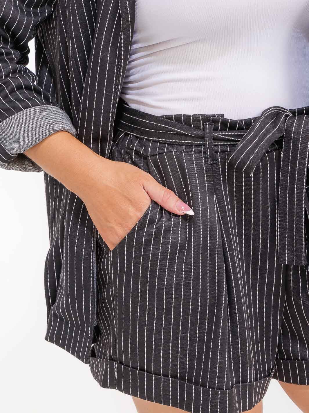 PLUS SIZE LONG SLEEVE CARDIGAN & ELASTIC WAIST SHORTS STRIPES 2PC. SET