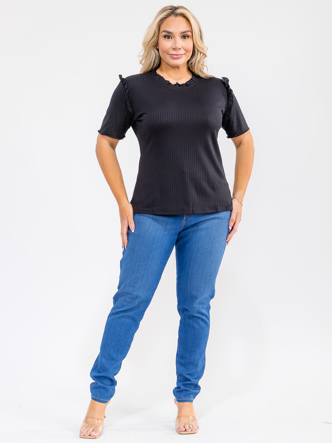 PLUS SIZE SHORT SLEEVE RUFFLE RIBBED TOP