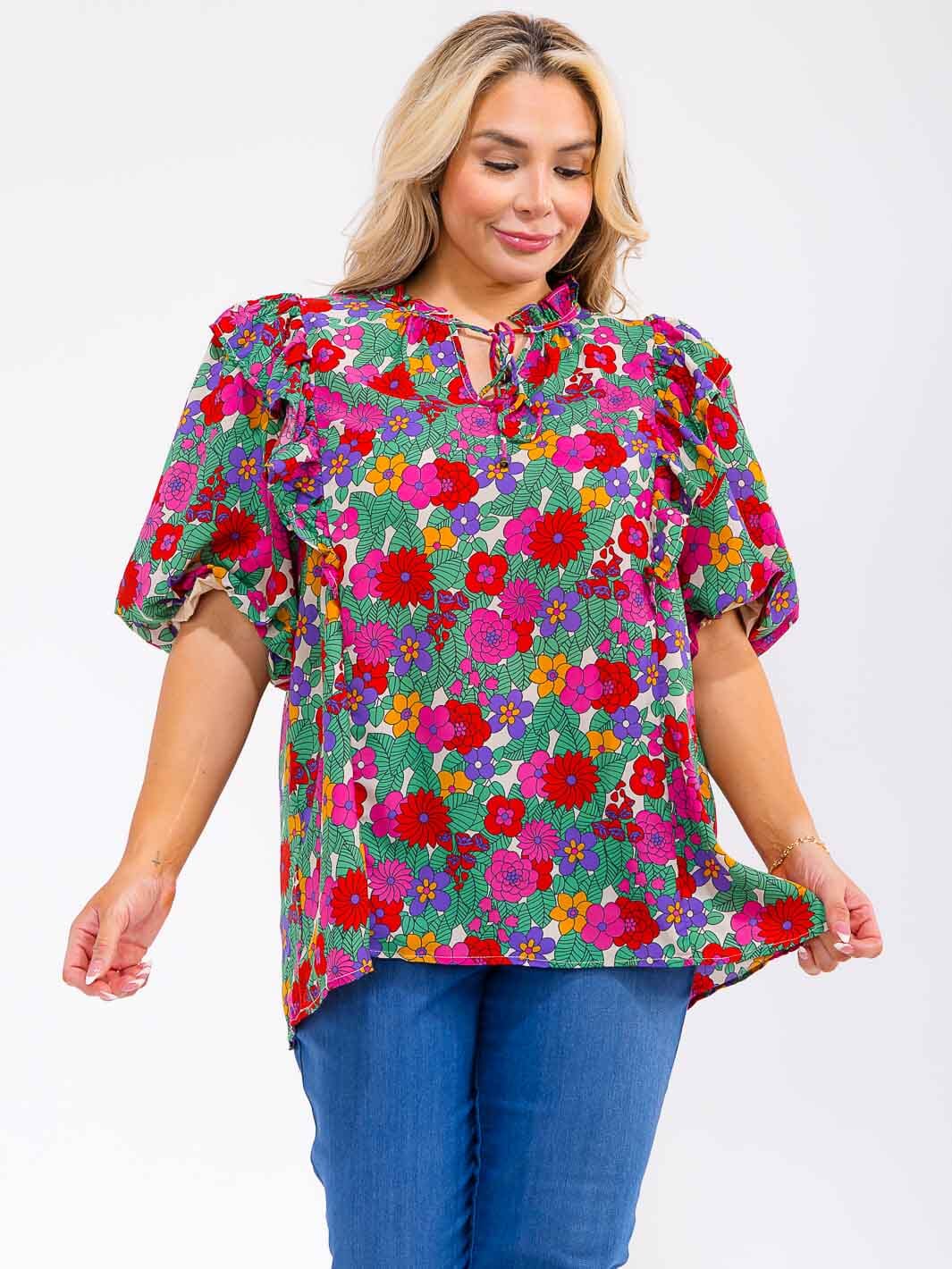 PLUS SIZE SHORT PUFF SLEEVE BUTTON UP FLORAL PRINT TOP