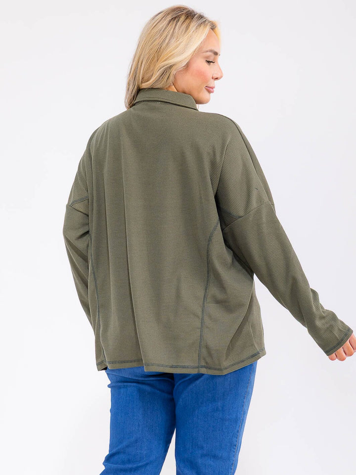 PLUS SIZE LONG SLEEVE V-NECK COLLAR TOP