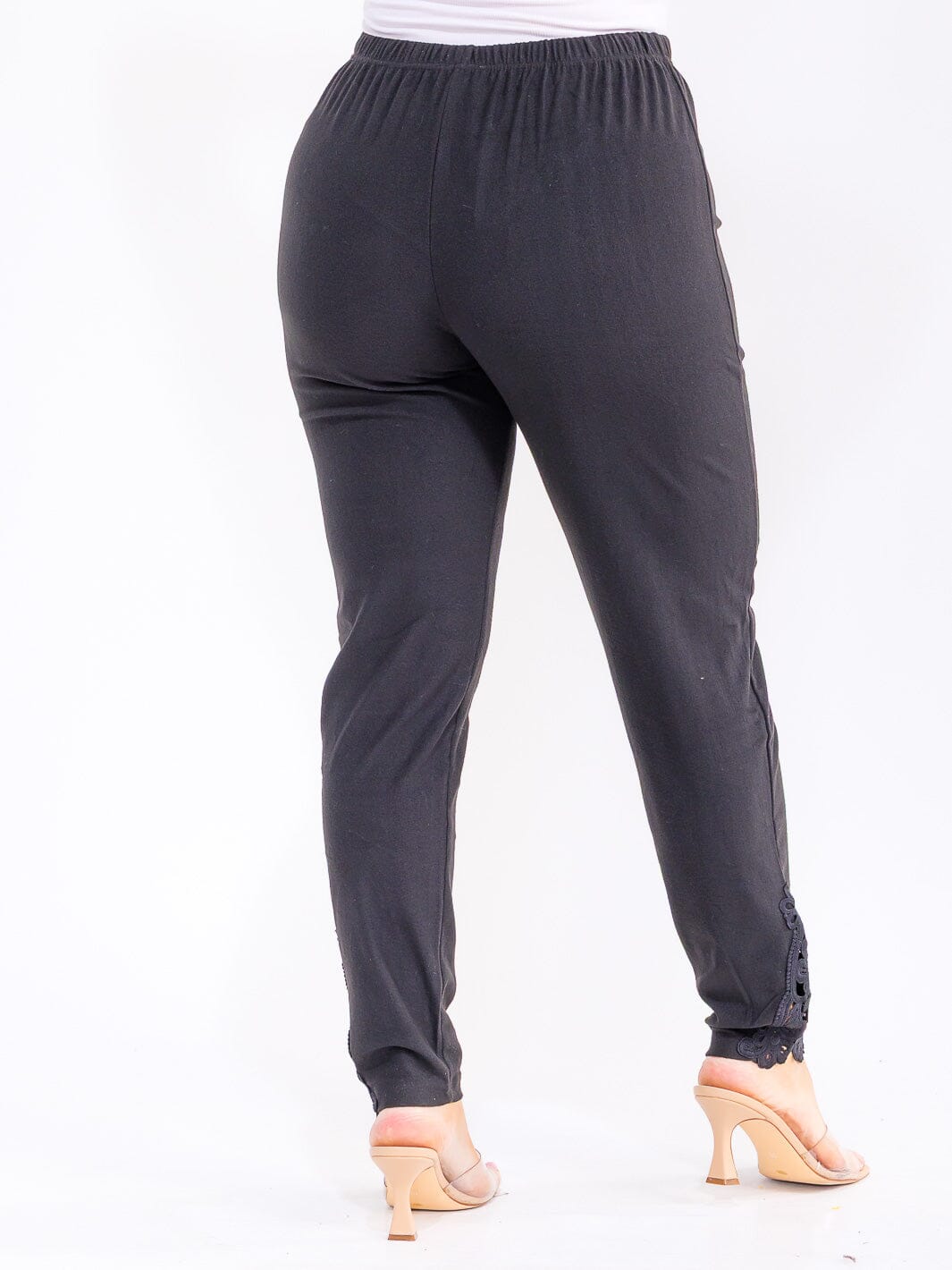 PLUS SIZE ELASTIC WAIST CROCHET LEG DETAILED SKINNY LEGGINGS