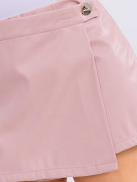 PLUS SIZE ELASTIC WAIST PU PLEATHER MINI SKORT