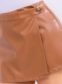 PLUS SIZE ELASTIC WAIST PU PLEATHER MINI SKORT