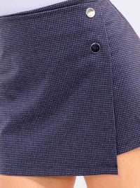 PLUS SIZE ZIPPER CLOSURE PLAID MINI SKORT