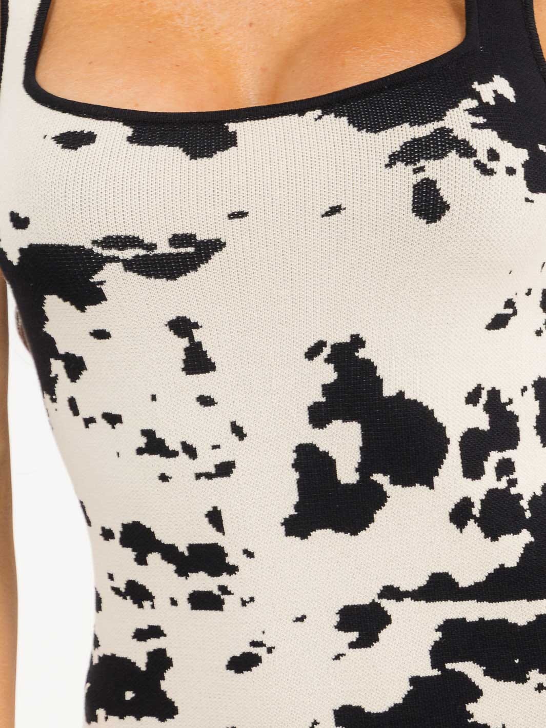 WOMEN'S SLEEVELESS ANIMAL PRINT BODYCON MINI DRESS