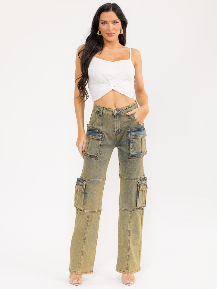 WOMEN'S BUTTON CLOSURE CARGO POCKETS WIDE LEG DENIM PANTS