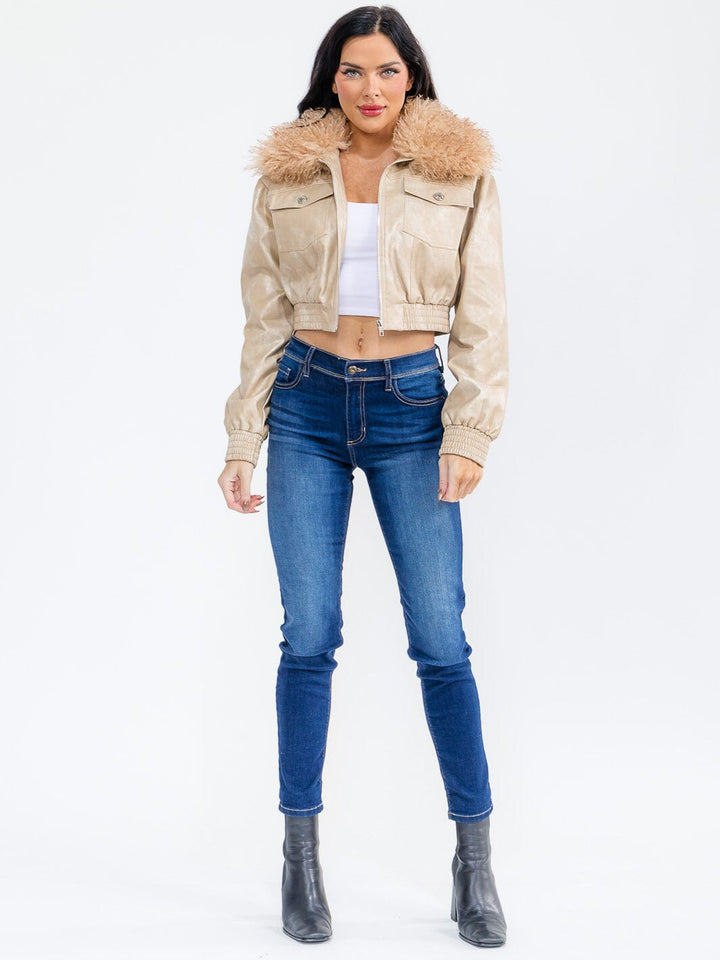 WOMEN'S LONG SLEEVE ZIPPER CLOSURE FRONT POCKETS FAUX FUR PU JACKET
