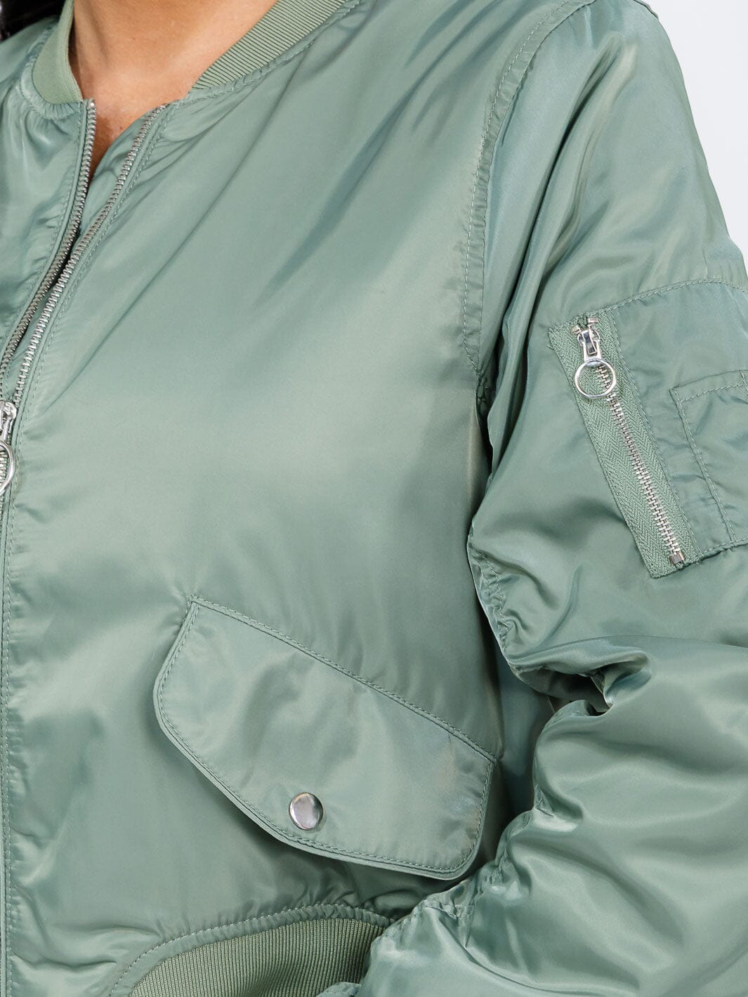 WOMEN'S LONG RUCHED SLEEVE ZIPPER CLOSURE POCKETS BOMBER JACKET