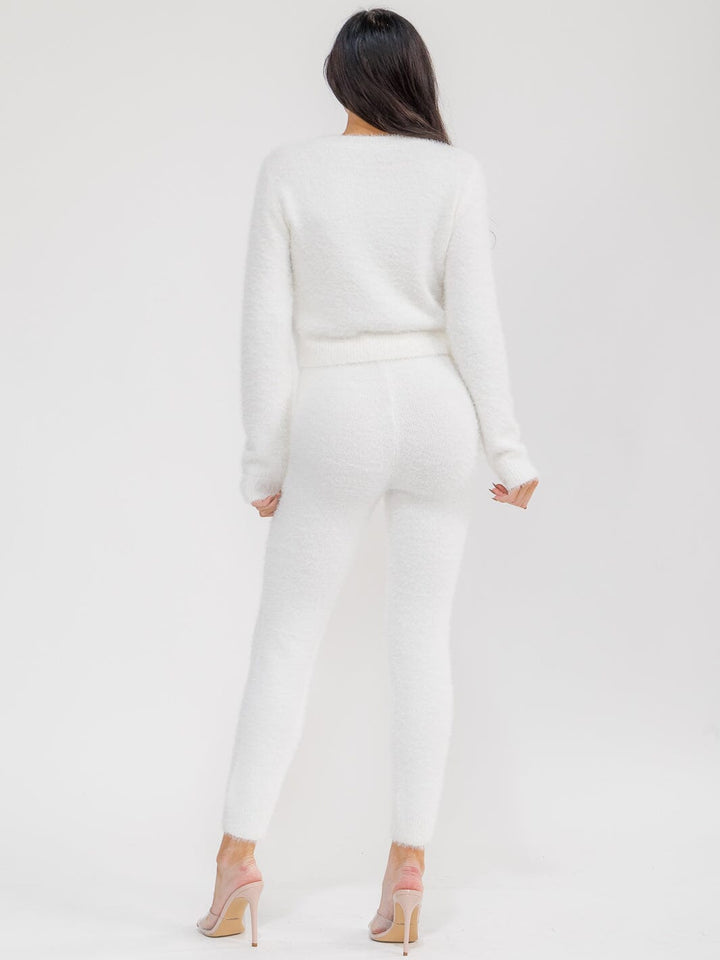 WOMEN'S LONG SLEEVE TOP & ELASTIC WAIST PANTS FUZZY 2PC. SET
