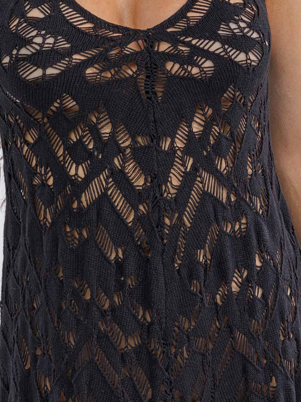 WOMEN'S SLEEVELESS V-NECK FIT & FLARE CROCHET MAXI DRESS