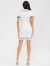 WOMEN'S SHORT SLEEVE V-NECK DETAILED BODYCON SWEATER MINI DRESS