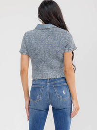 WOMEN'S SHORT SLEEVE BUTTON UP RUCHED DEMIN BLOUSE