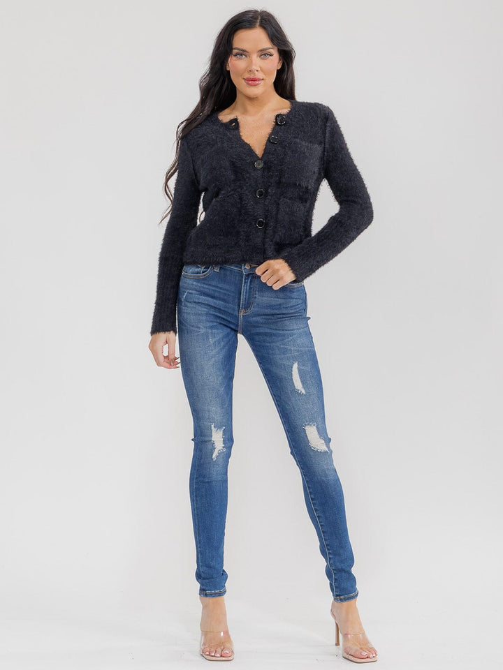 WOMEN'S LONG SLEEVE BUTTON CLOSURE FRONT POCKETS FUZZY SWEATER