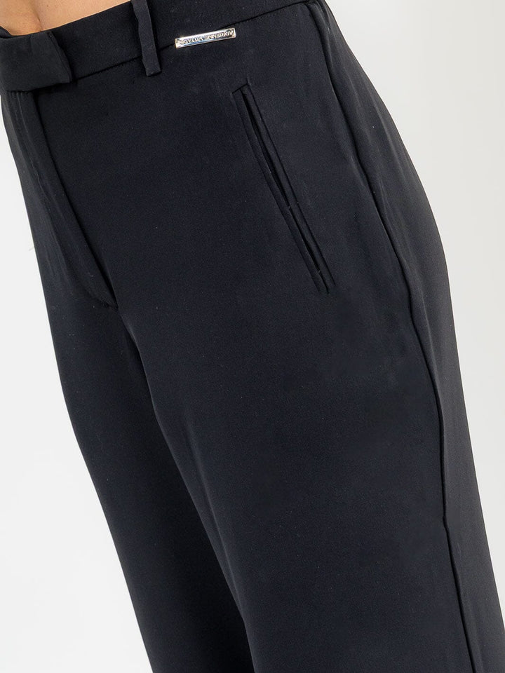 WOMEN'S BUTTON CLOSURE WIDE LEG PANTS