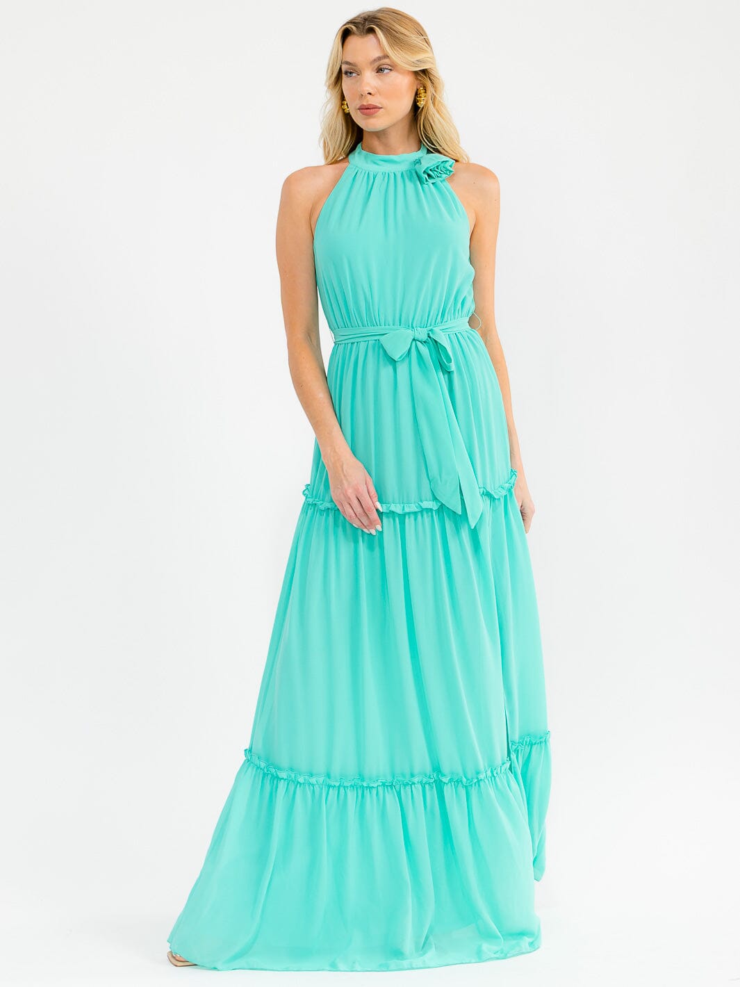 WOMEN'S SLEEVELESS HALTER NECK SIDE SLIT SELF TIE TIERED MAXI DRESS
