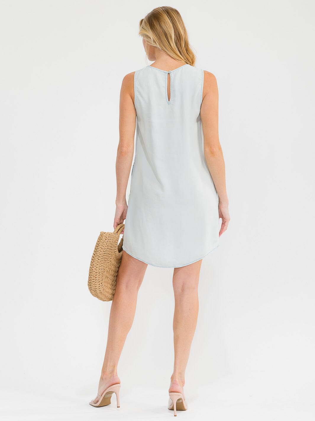 WOMEN'S SLEEVELESS FRONT POCKETS TUNIC CHAMBRAY MINI DRESS