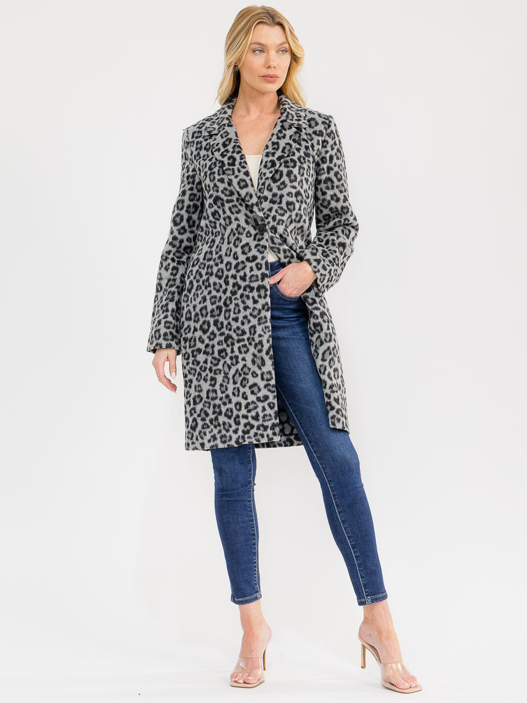 WOMEN'S LONG SLEEVE BUTTON CLOSURE FRONT POCKETS ANIMAL PRINT COAT