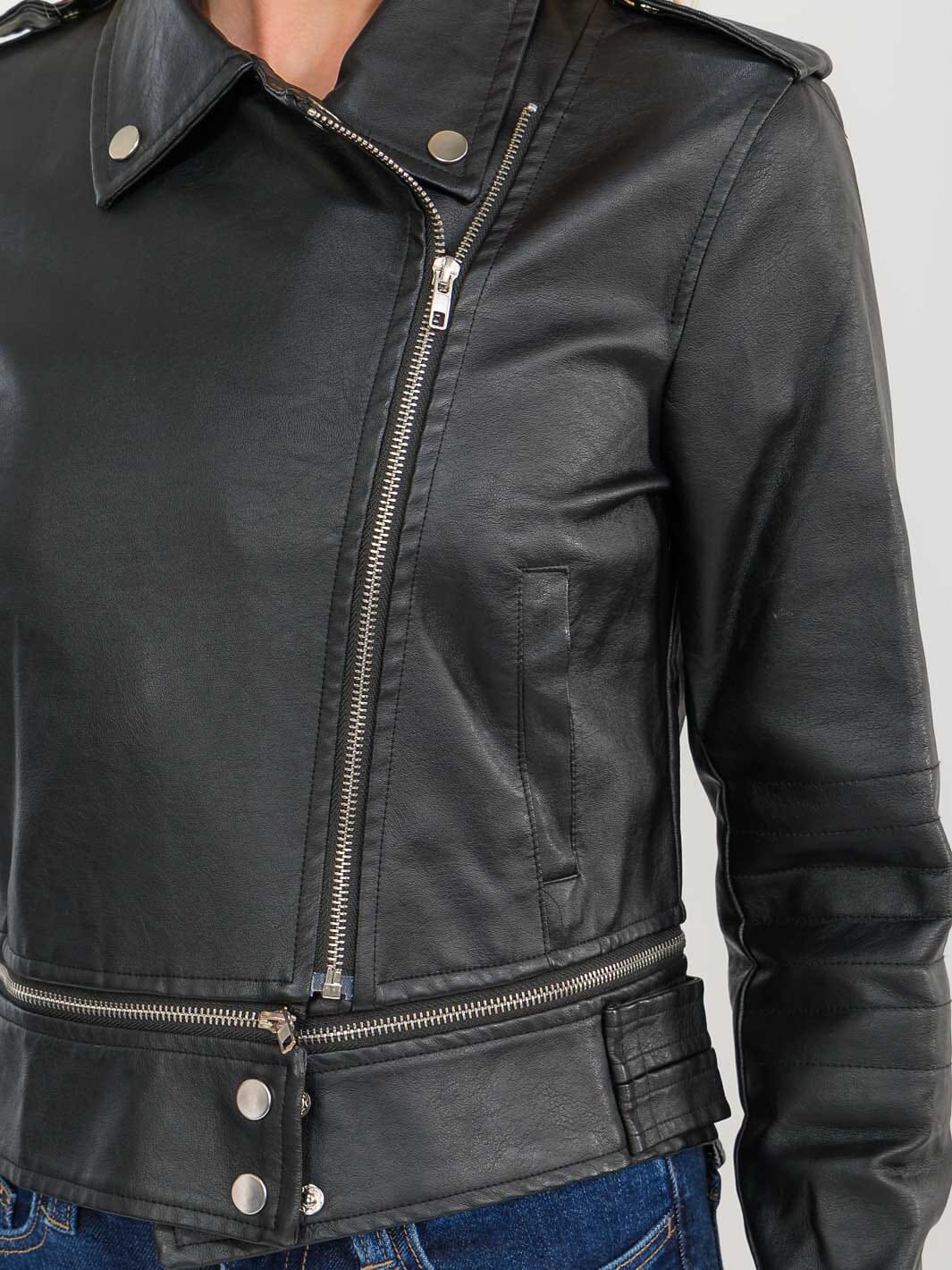 WOMEN'S LONG SLEEVE ZIPPER CLOSURE FRONT POCKETS PU PLEATHER JACKET