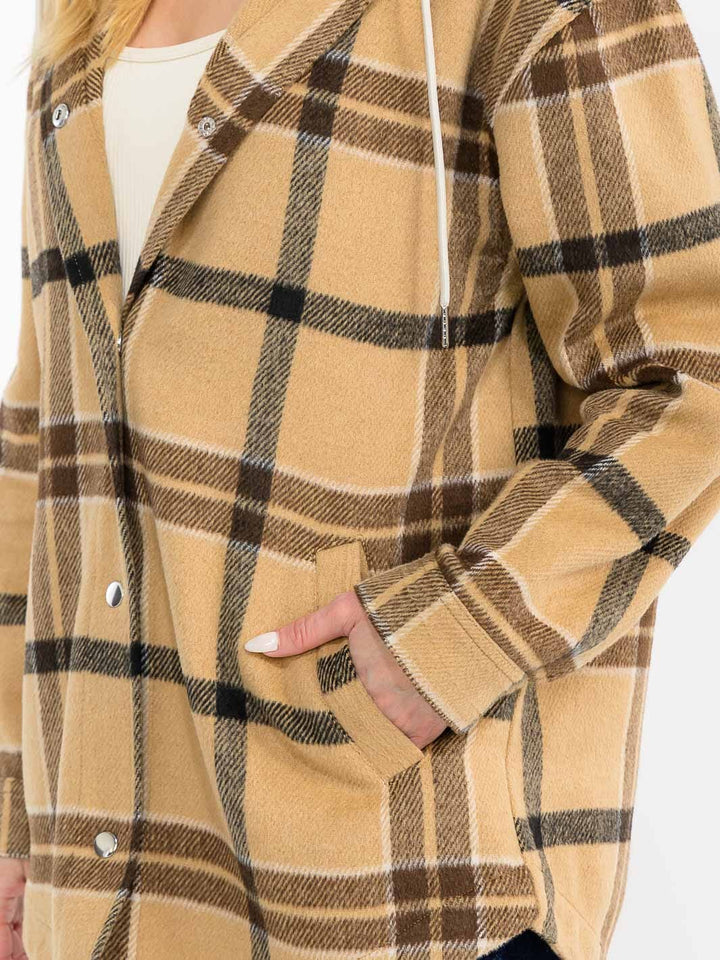 WOMEN'S LONG SLEEVE BUTTON CLOSURE FRONT POCKETS HOODED PLAID JACKET