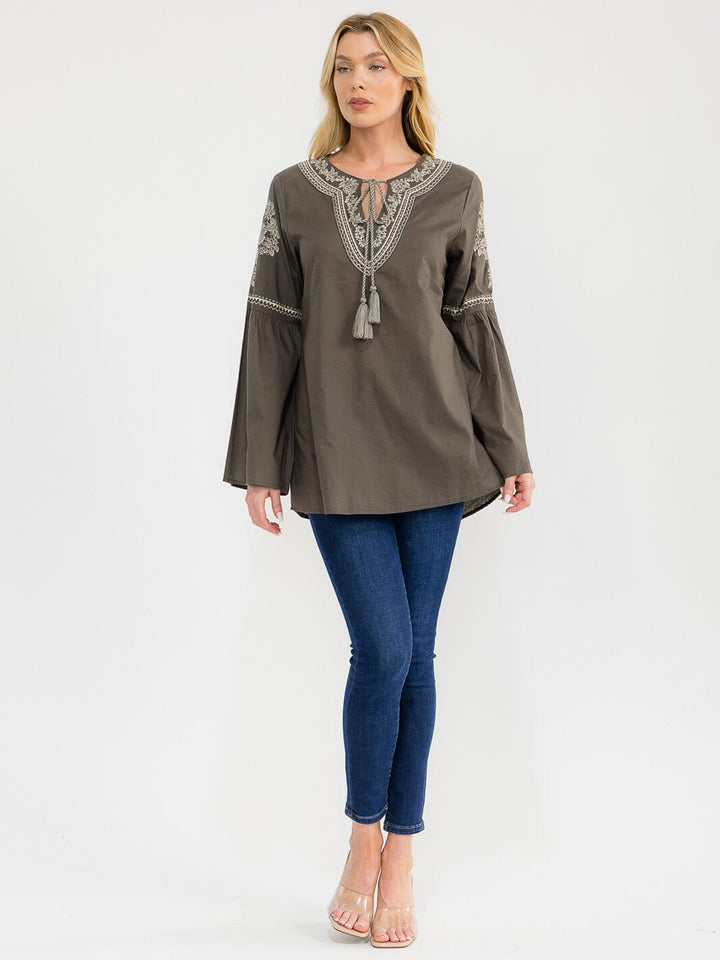 WOMEN'S LONG BELL SLEEVE V-NECK EMBROIDERY DETAILED TUNIC BLOUSE
