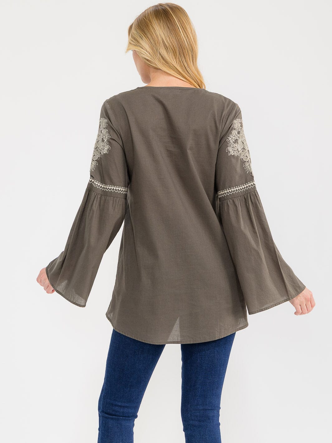 WOMEN'S LONG BELL SLEEVE V-NECK EMBROIDERY DETAILED TUNIC BLOUSE