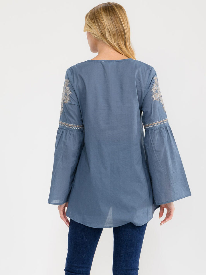 WOMEN'S LONG BELL SLEEVE V-NECK EMBROIDERY DETAILED TUNIC BLOUSE